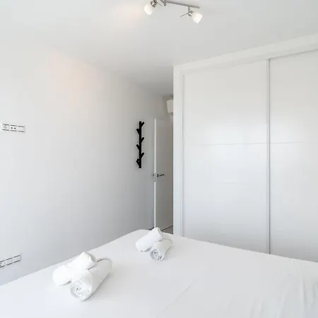 Luxuria Private Pool Villa *