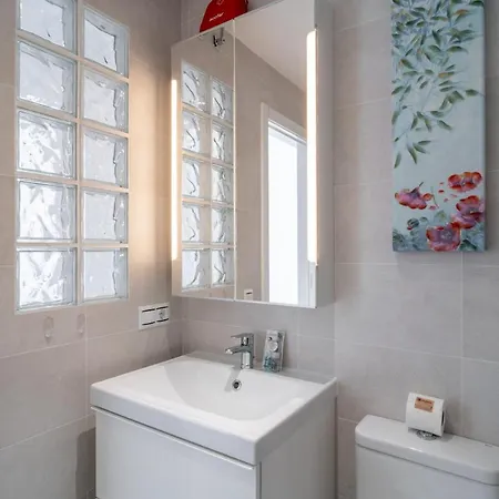 Luxuria Private Pool