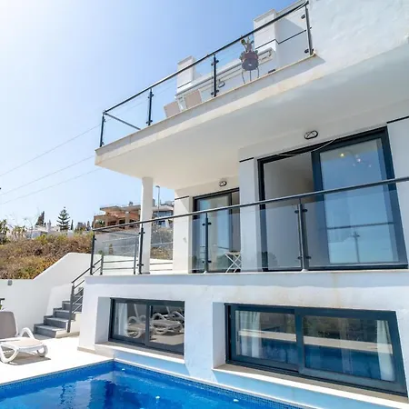 Villa Luxuria Private Pool Nerja