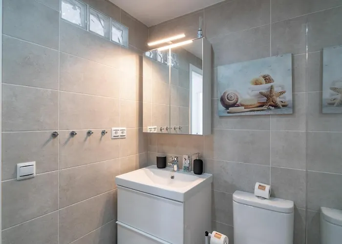 Luxuria Private Pool Villa