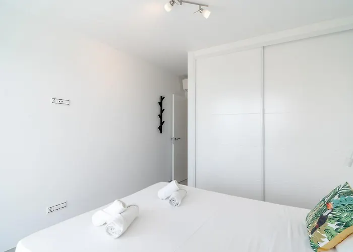 Luxuria Private Pool Villa *