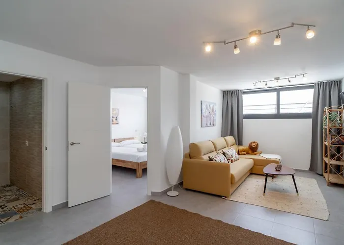 Luxuria Private Pool Villa