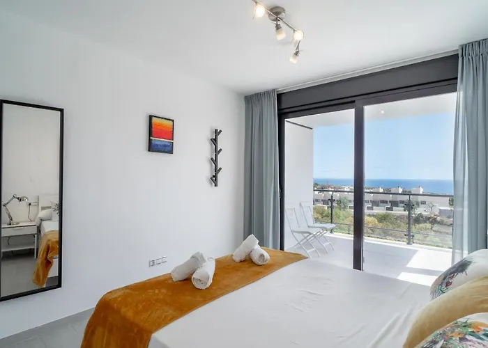 Luxuria Private Pool Nerja